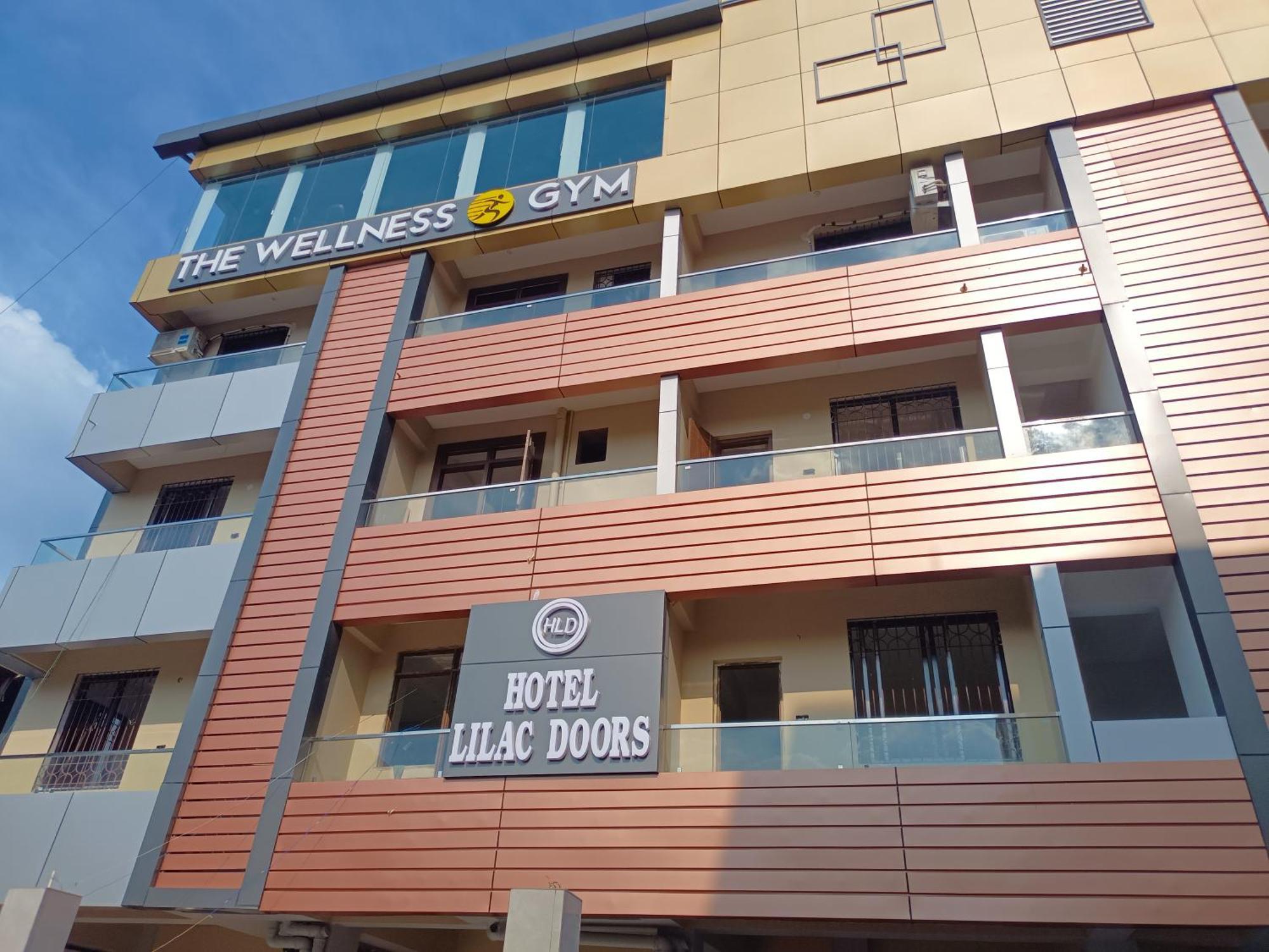 Hotel Lilac Doors Patna  Exteriör bild